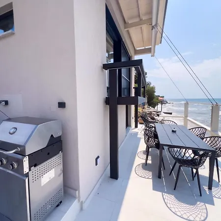 Elysian Seaside Holiday home