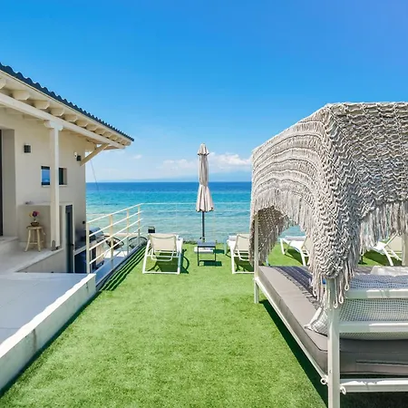 Holiday home Elysian Seaside *